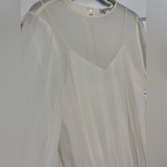Nordstrom Elegant White Long Sleeve Pleated Dress - Picture 6 of 8